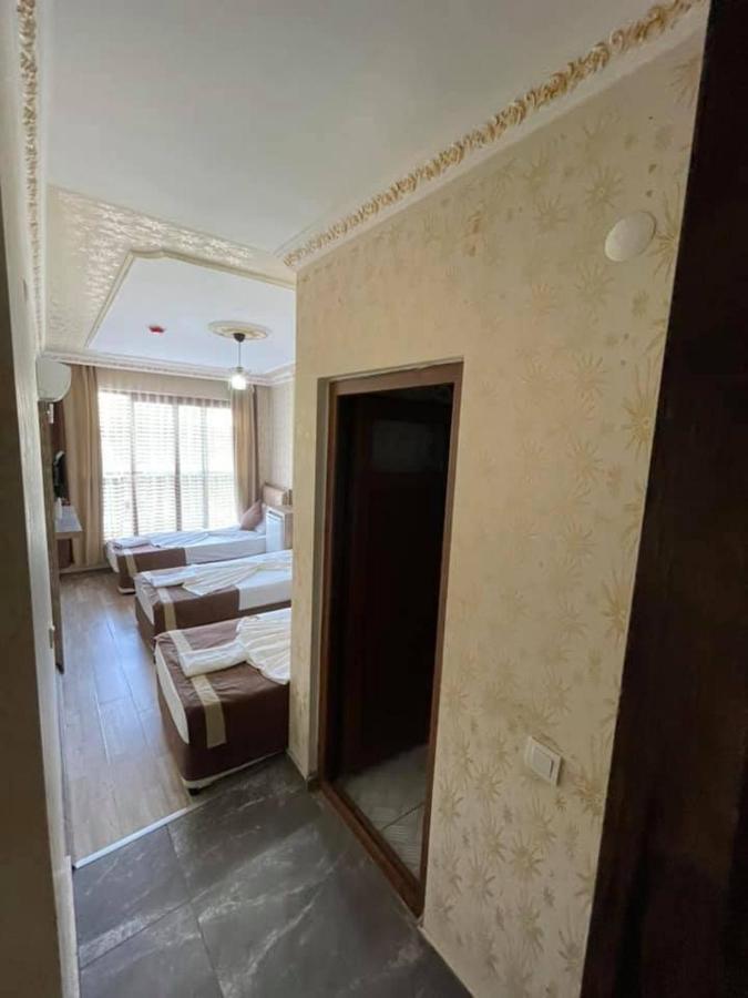Oezguer Hotel Antalya Luaran gambar